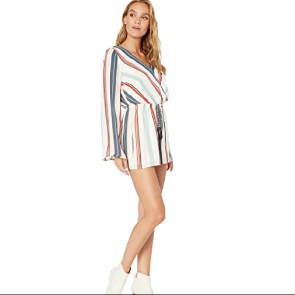 Cupcakes & Cashmere Caprice Stripe Romper - Picture 4 of 8